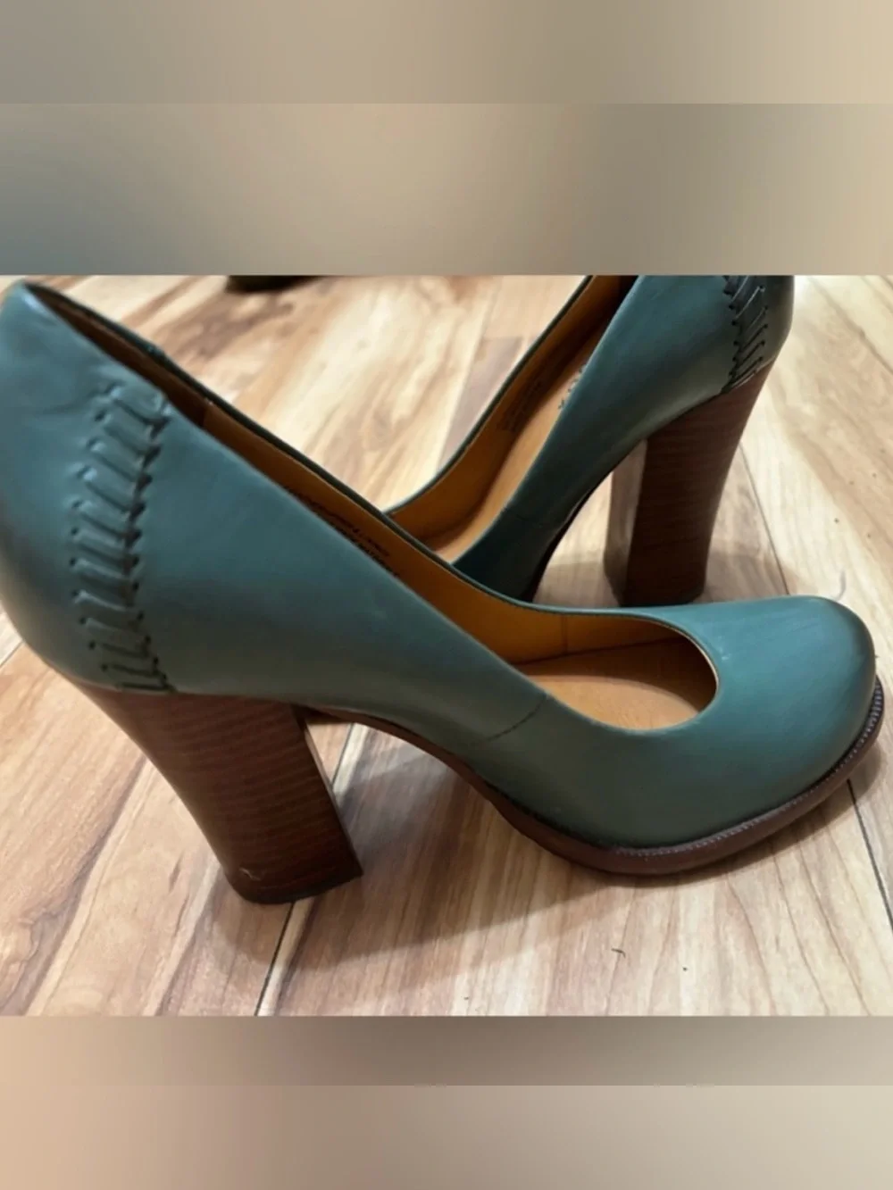 Kork-Ease Green Leather Simone Block Heel Pumps6